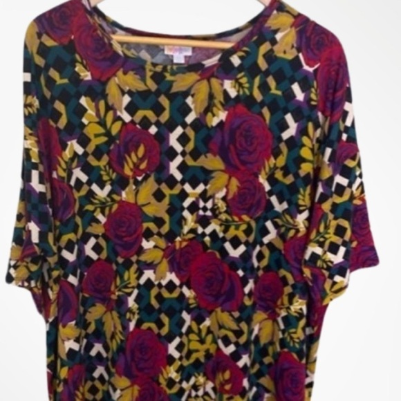 LuLaRoe Irma Multi-Colored Floral Tunic Top Size 2XL - Picture 3 of 5